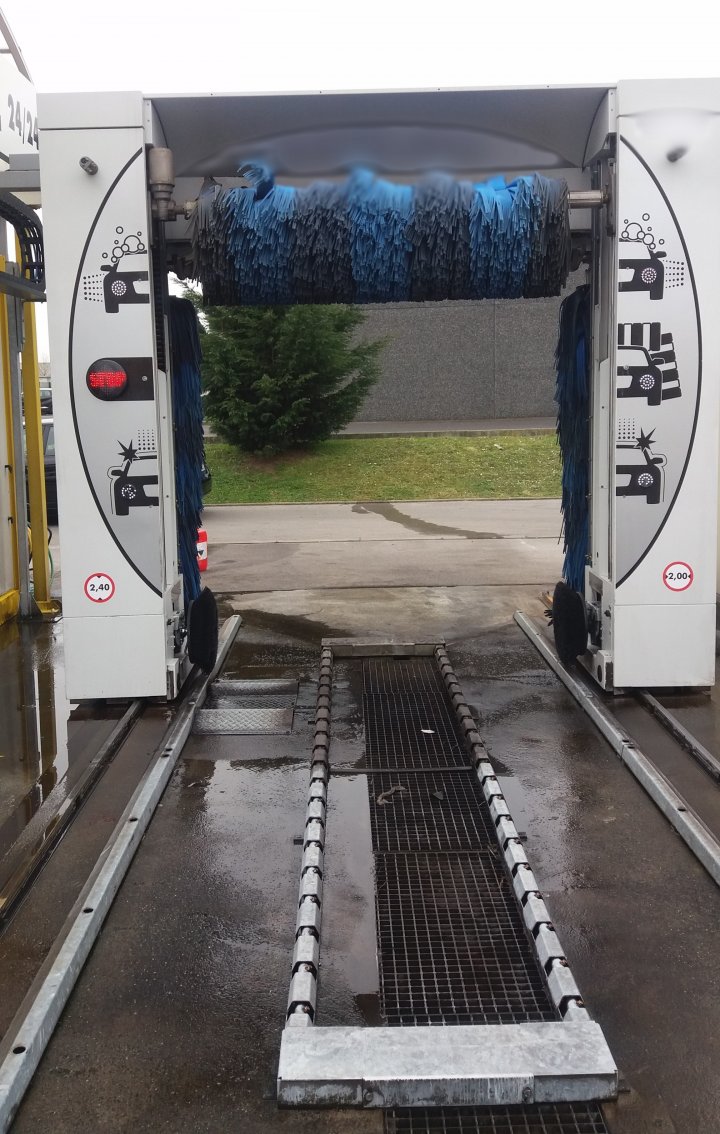 Cleaning your carwash installation 